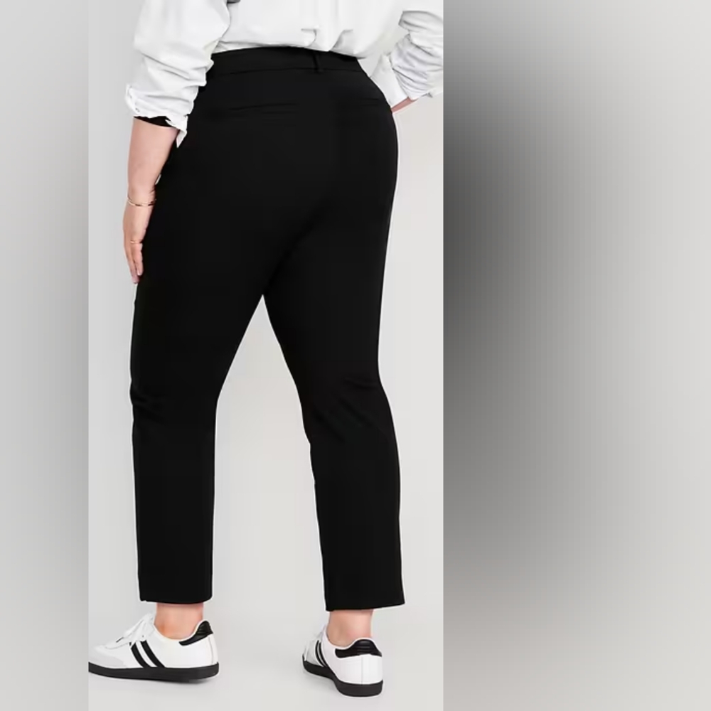 SALE NWT Old Navy High-Waisted Pixie Straight Pants - Picture 2 of 8